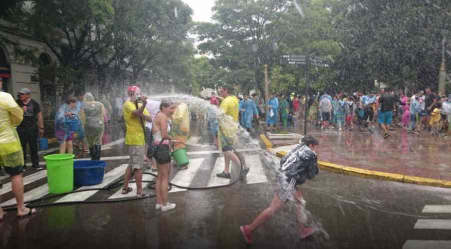 Alcaldía de Tarija lanza el cronograma oficial del Carnaval Chapaco 2025