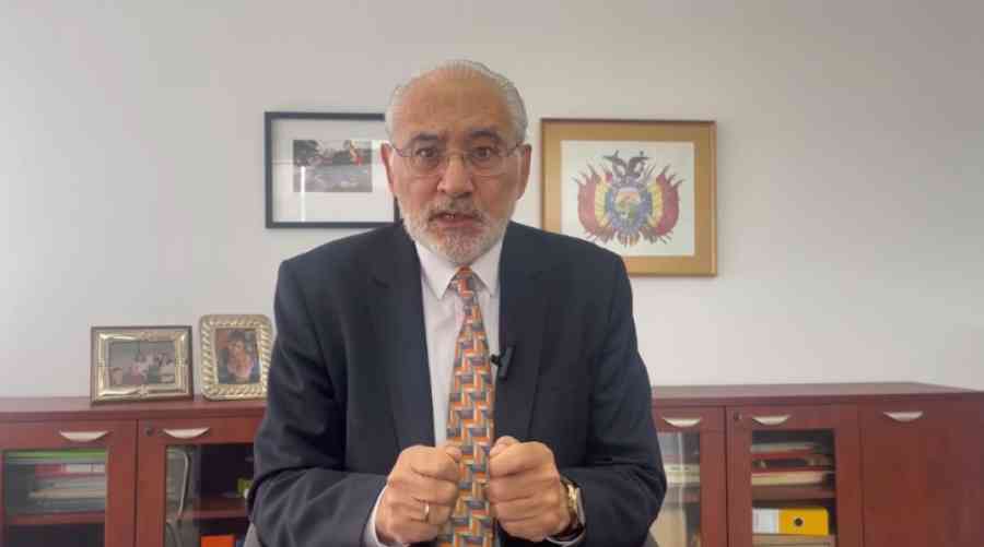 Carlos Mesa anuncia que no se presentará como candidato a la presidencia