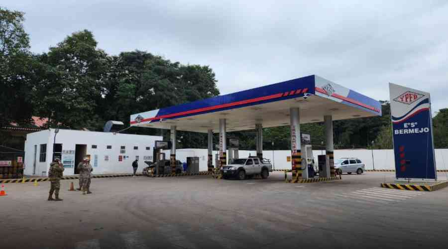 ANH garantiza el abastecimiento de combustible en Tarija y anuncia medidas para evitar filas